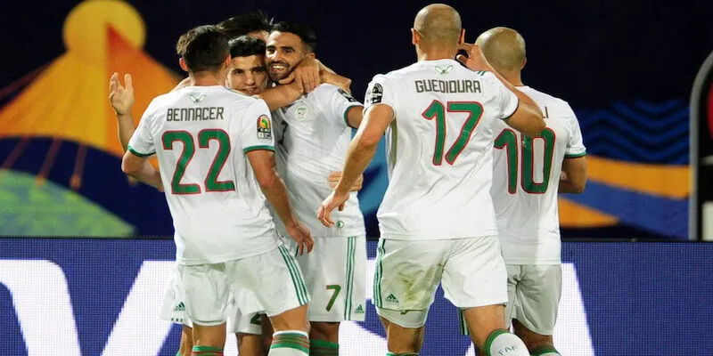 Phong độ Algeria Phong độ Algeria